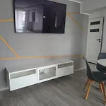 Apartman Mieszkanie W Centrum Tarnowa 2.0 *